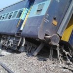 Live: Meerut-Lucknow Rajya Rani Express derails in UP; railways, Adityanath announce compensation